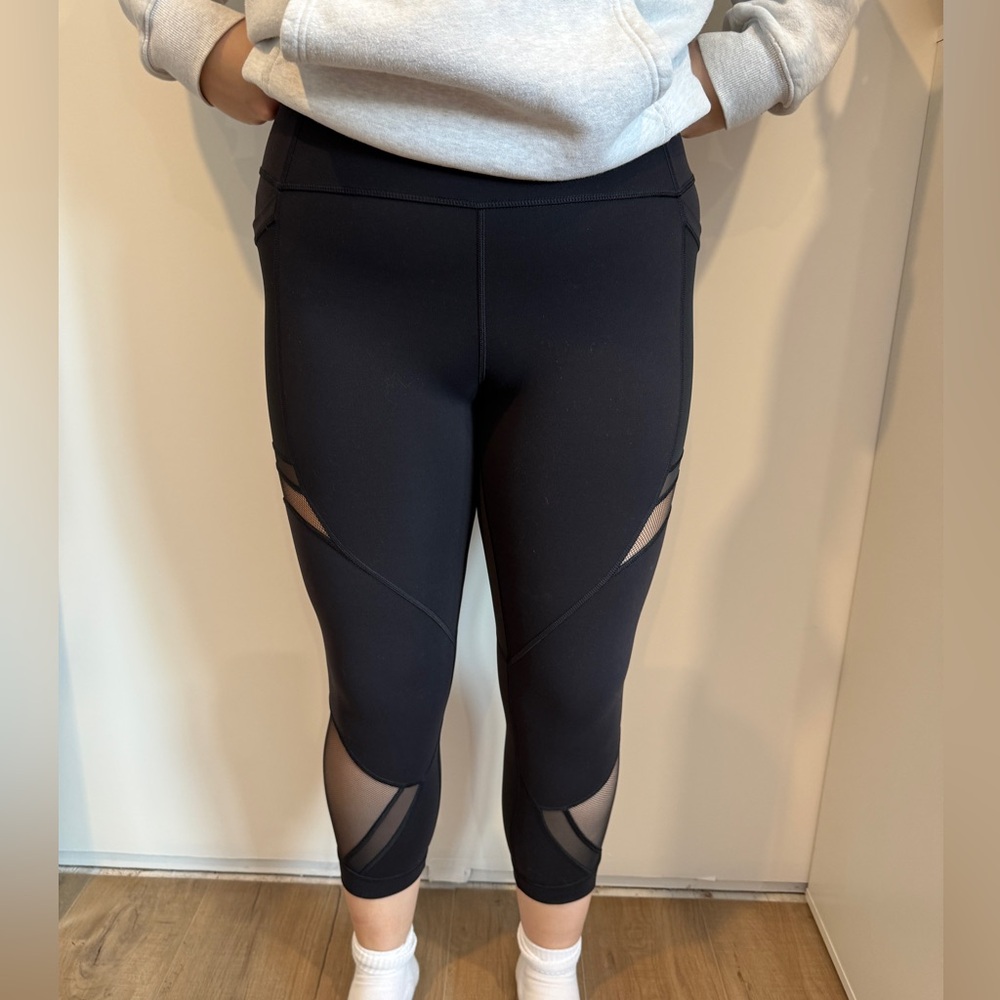 Lululemon Black Mesh Panel Leggings